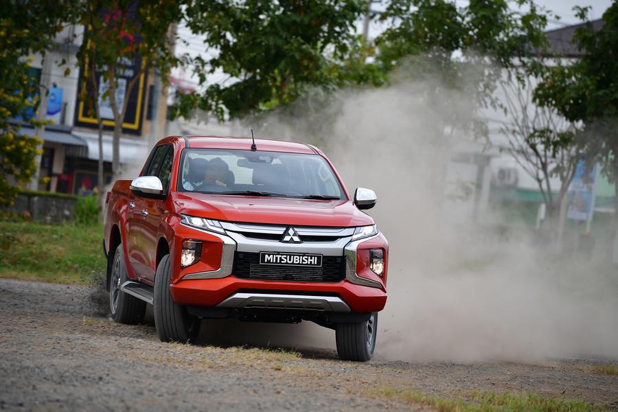 Mitsubishi L200 Mitsubishi L200
