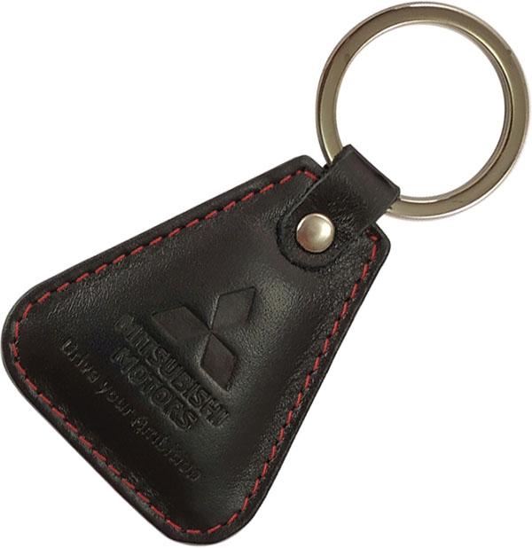 Одежда и сувенирная продукция Mitsubishi